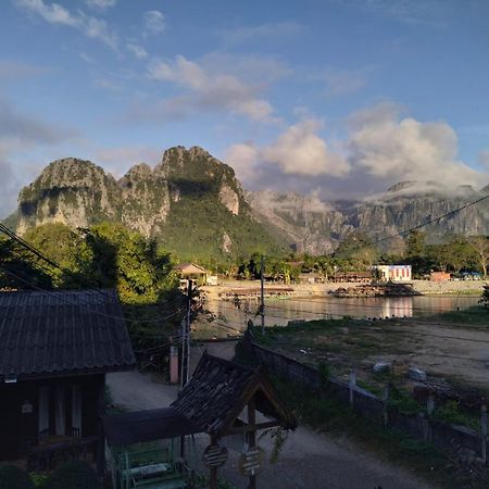 Bungalows Le Jardin Vangvieng Vang Vieng Exterior photo
