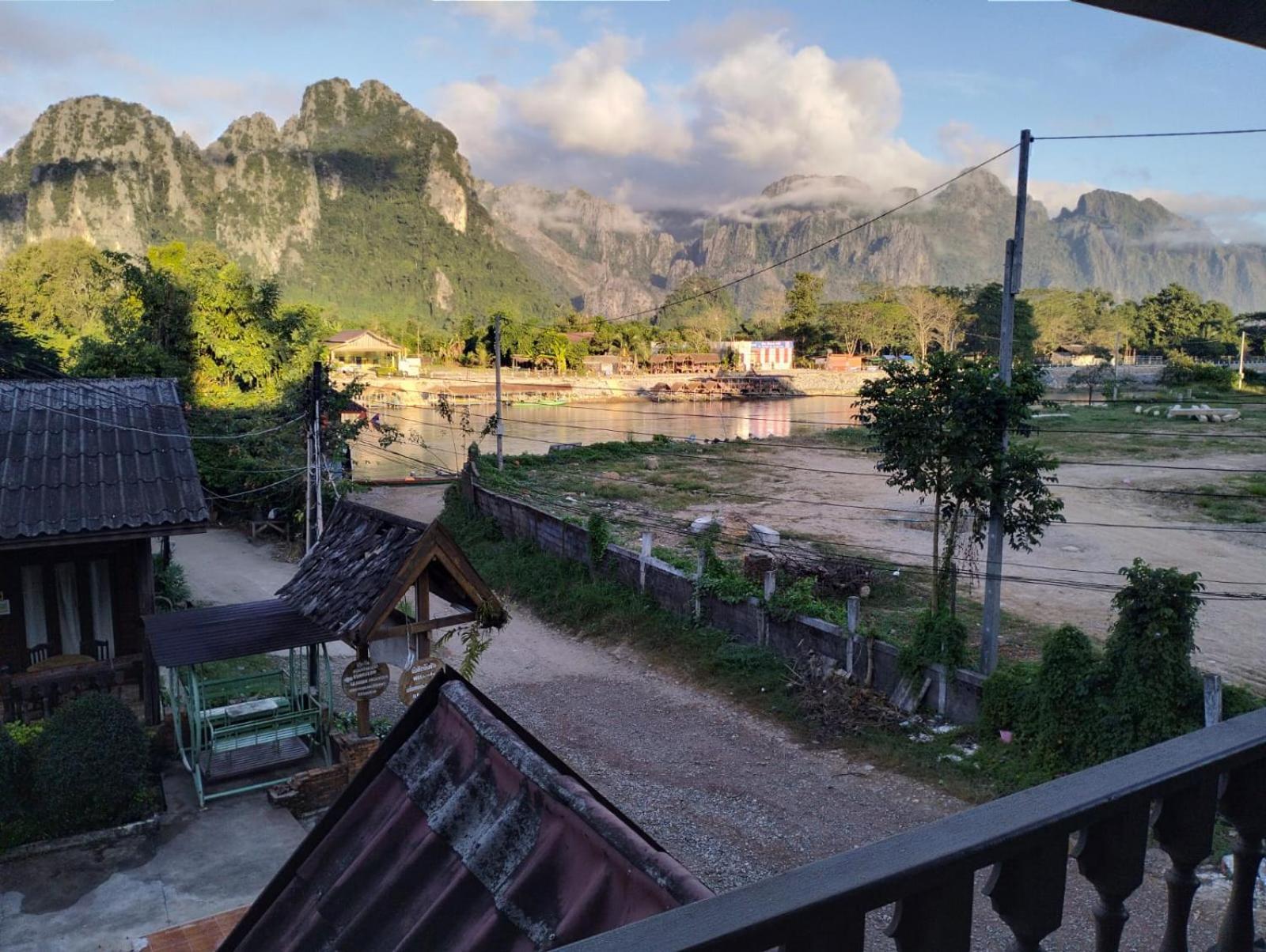 Bungalows Le Jardin Vangvieng Vang Vieng Exterior photo
