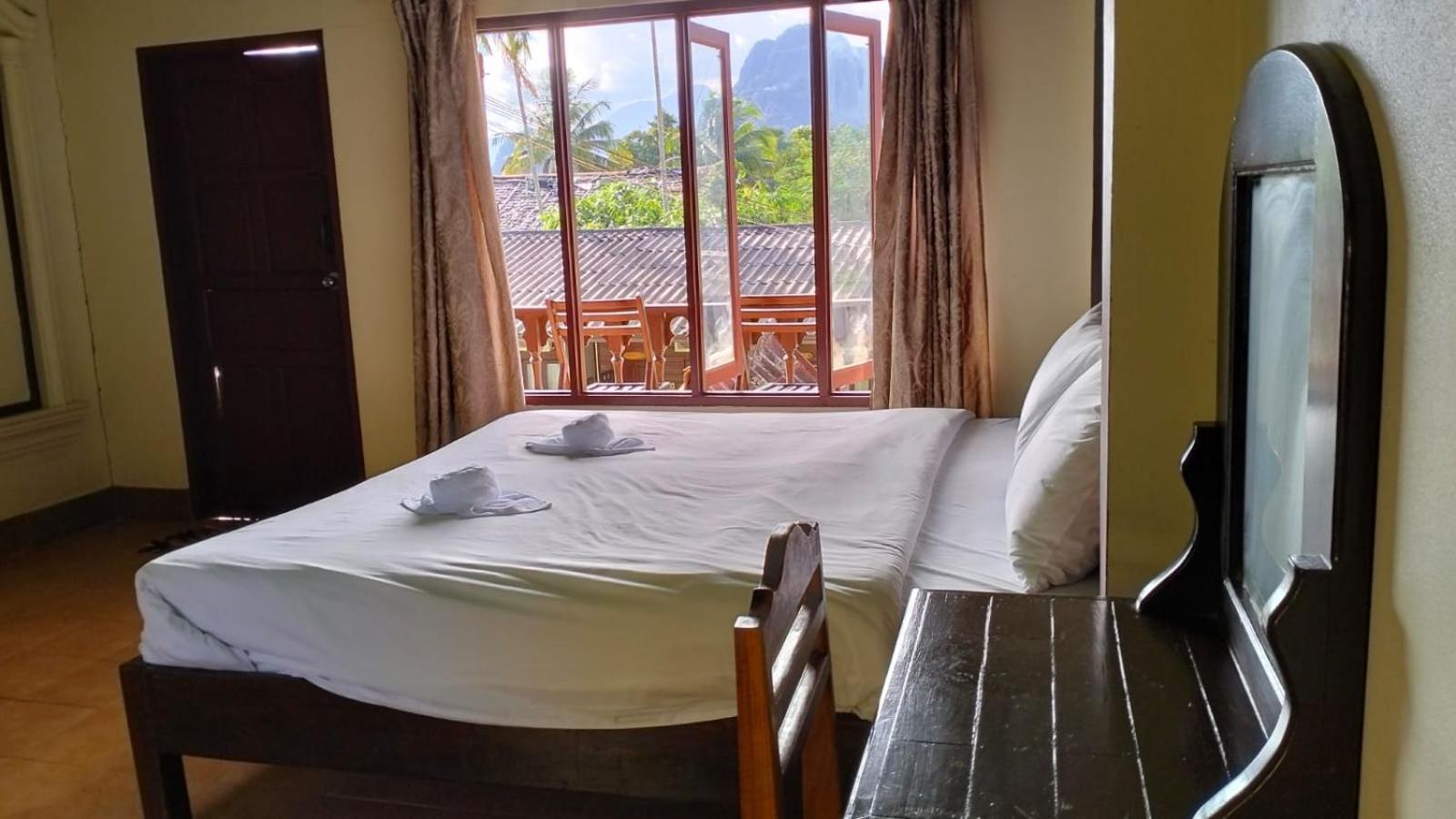 Bungalows Le Jardin Vangvieng Vang Vieng Exterior photo